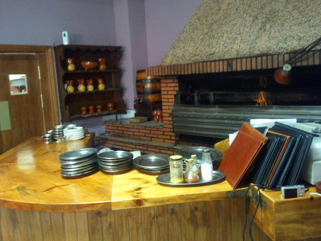 Hostal Botafumeiro Mota del Marqués エクステリア 写真