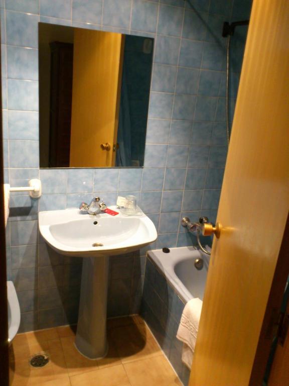 Hostal Botafumeiro Mota del Marqués エクステリア 写真
