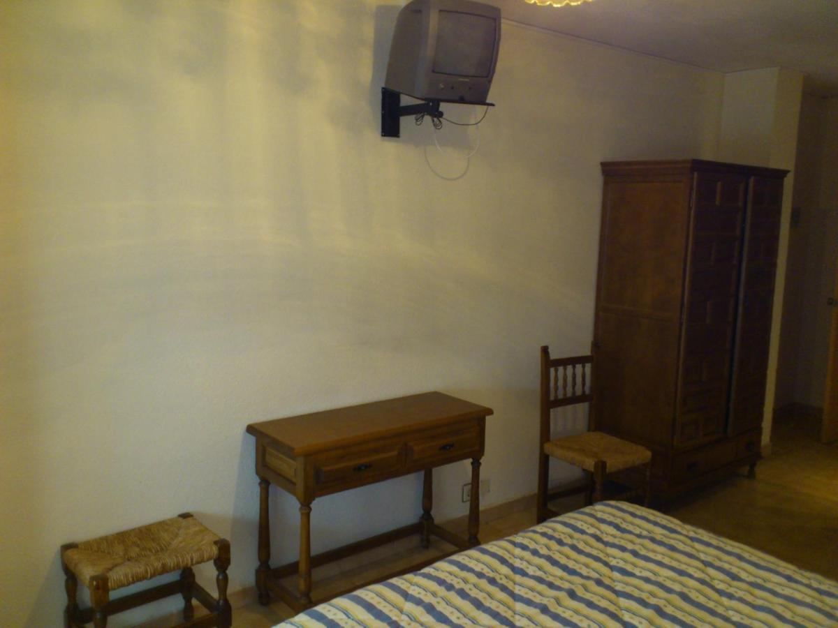 Hostal Botafumeiro Mota del Marqués エクステリア 写真
